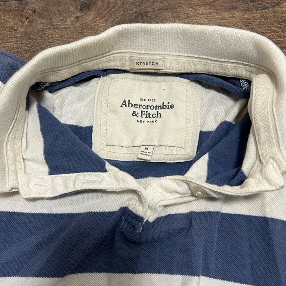 Abercrombie & Fitch VTG Navy and Cream Polo Shirt - Picture 2 of 4